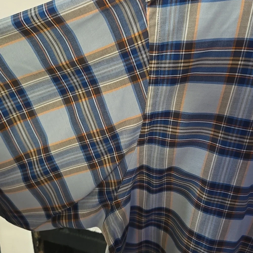 Brooks Brothers Men's Blue Plaid Shirt - Picture 3 of 9